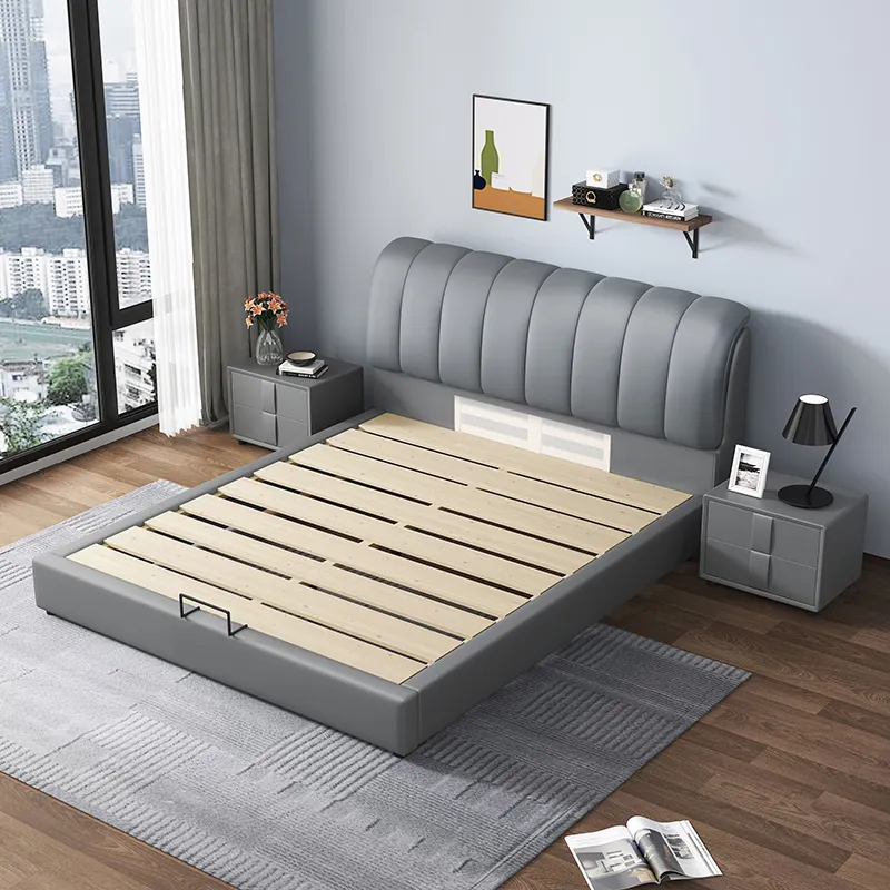 寝室の家具のための背もたれが付いている最新のデザインのキングサイズの革張りのベッド