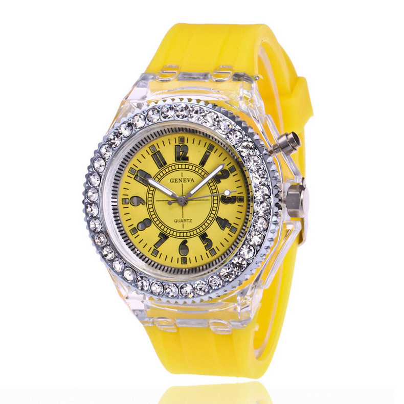 Jaune