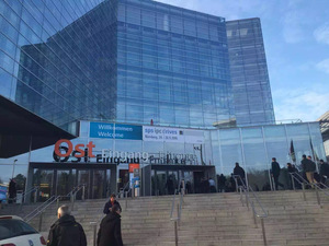 China stellt direkt Eingang 380V 3-Phasen-Ausgang VFD-Frequenz umrichter ausrüstung her Modulare Maschinen anwendungen - Product Image 6