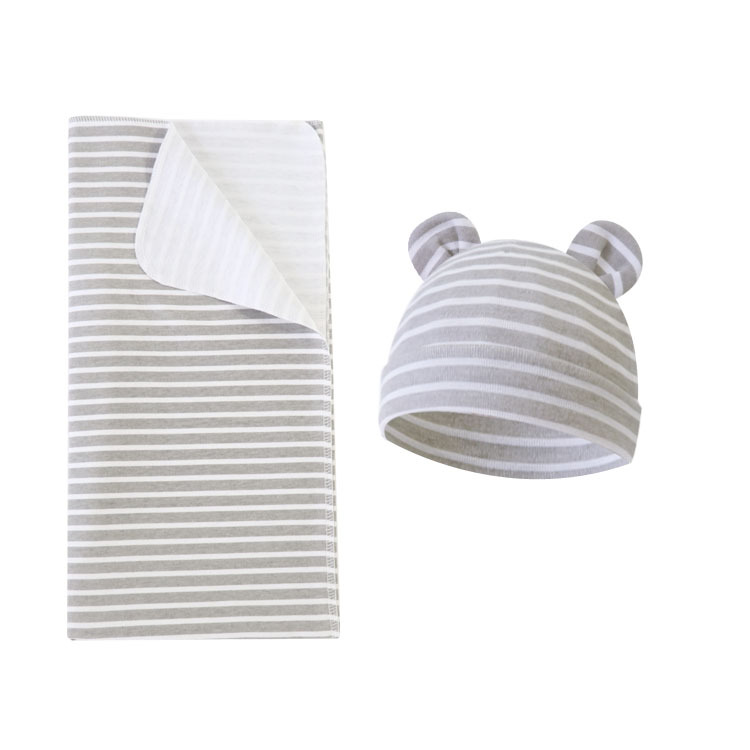 Gray and white stripes (wrapping cloth + rice)