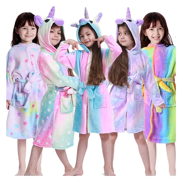 Nuevo Otoño Invierno niños con capucha Albornoz niños unicornio traje de baño niños niñas pijamas de animales, niños de manga larga de dibujos animados toalla traje