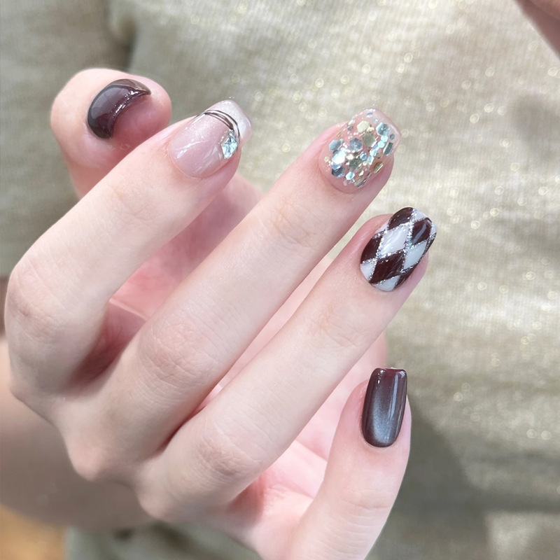 Z317 - coffee-colored plaid cat-eye