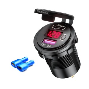 インテリジェントカーユニバーサルワンUSBタイプC PDソケットワンUSB QC3.0電圧メーター表示ボタン12-24Vカーチャージャー - Product Image 4