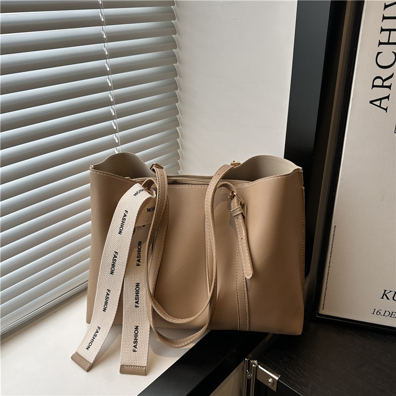 kaki