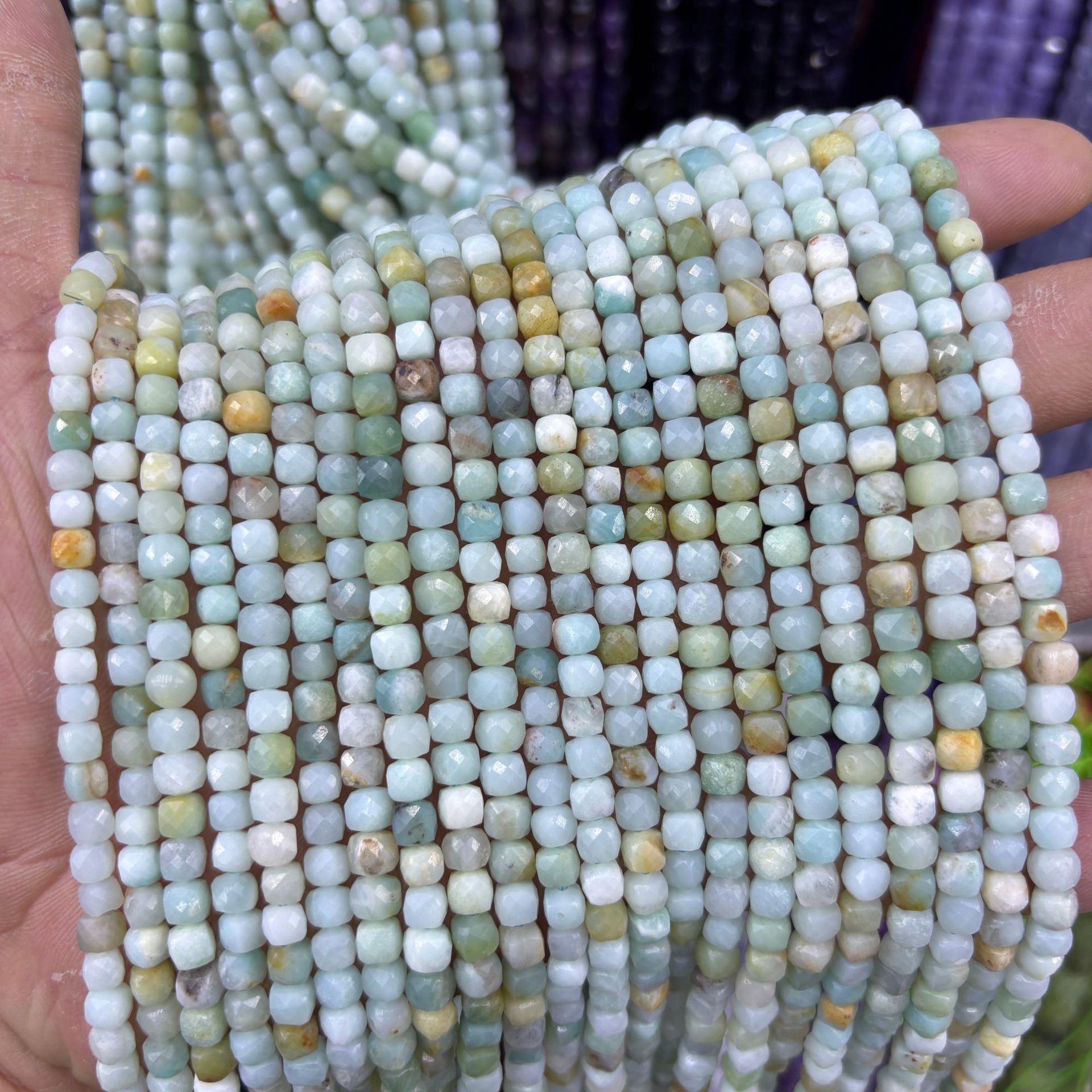 Oro-Amazonite-2