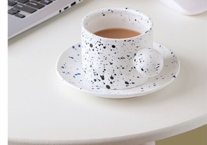 北欧创意泼墨手工陶瓷杯，陶瓷晨杯和茶碟，带可爱兔鼻形手柄的马克杯 - Product Image 2