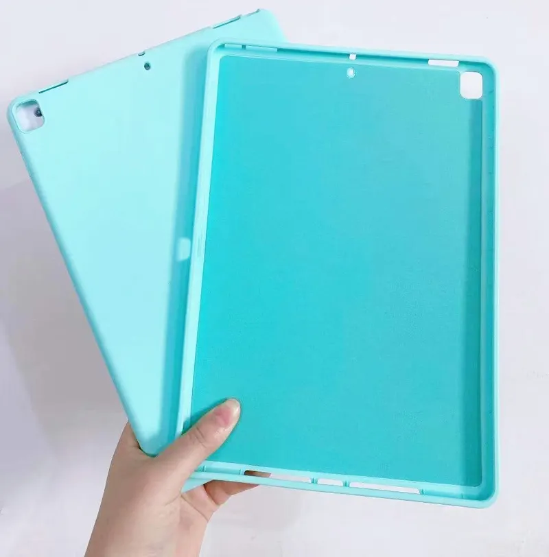 Plastic Huid Gevoel Rubber Olie Met Interne Steken Fiber Soft Tpu Siliconen Tablet Cover Case Voor Ipad 2 / 3 / 4 9.7 Inc