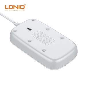 LDNIO SC4407 presa elettrica a 4 vie con caricatore USB a 4 porte ricarica rapida cavo di prolunga da 2m / 6 piedi presa multipla - Product Image 4