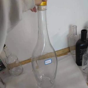 可定制1L 1.5L 2L大容量玻璃瓶杜松子酒酒伏特加龙舌兰酒瓶，带密封软木塞盖 - Product Image 5