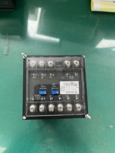 Medidor analógico Kw con salida de transmisión de 4-20mA - Product Image 2