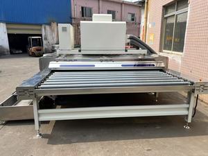 Modell 2500C Hochwertige Glaswaschmaschine mit Leistungsstarken Luftmessern - Product Image 2