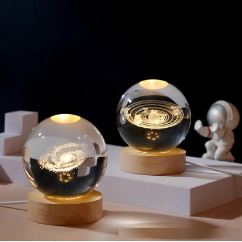 Honneur de cristal boule de cristal créative en bois rond Base lumineuse galaxie système solaire veilleuse cristal artisanat cadeau