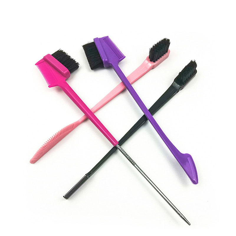 Brosse de cheveux de bébé