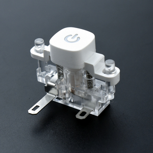 Interruttore a pulsante per presa multipla multifunzione Plug-in per uso domestico - Product Image 1