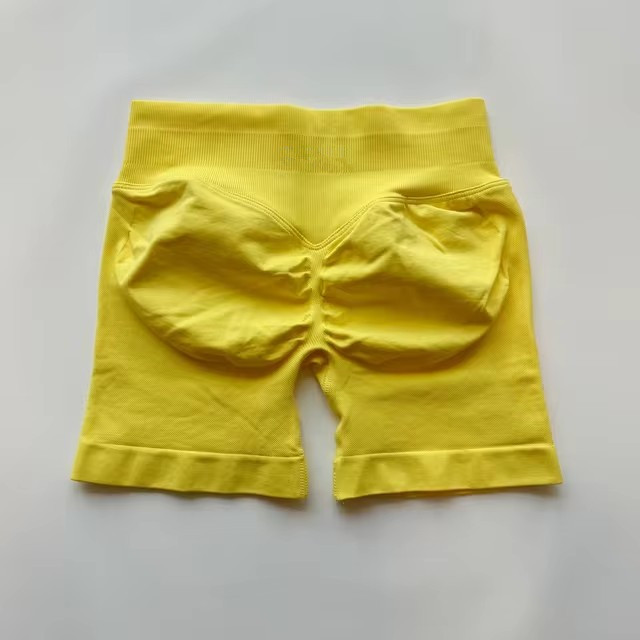 Amarillo brillante