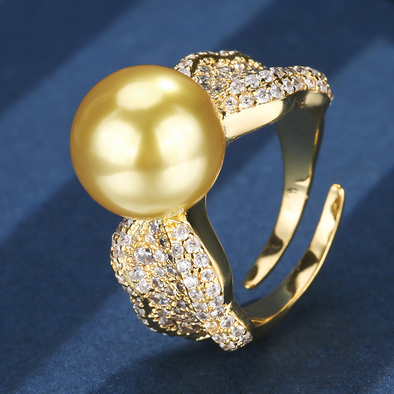 Bague en or et jade de taille ajustable