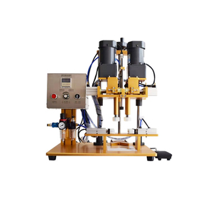 Tappatrice semi automatica per pompa di plastica flaconi Spray per alimenti e detersivo per bucato-motore come componente centrale - Product Image 1