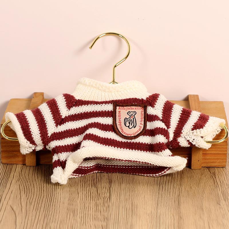 Maglione a strisce rosse