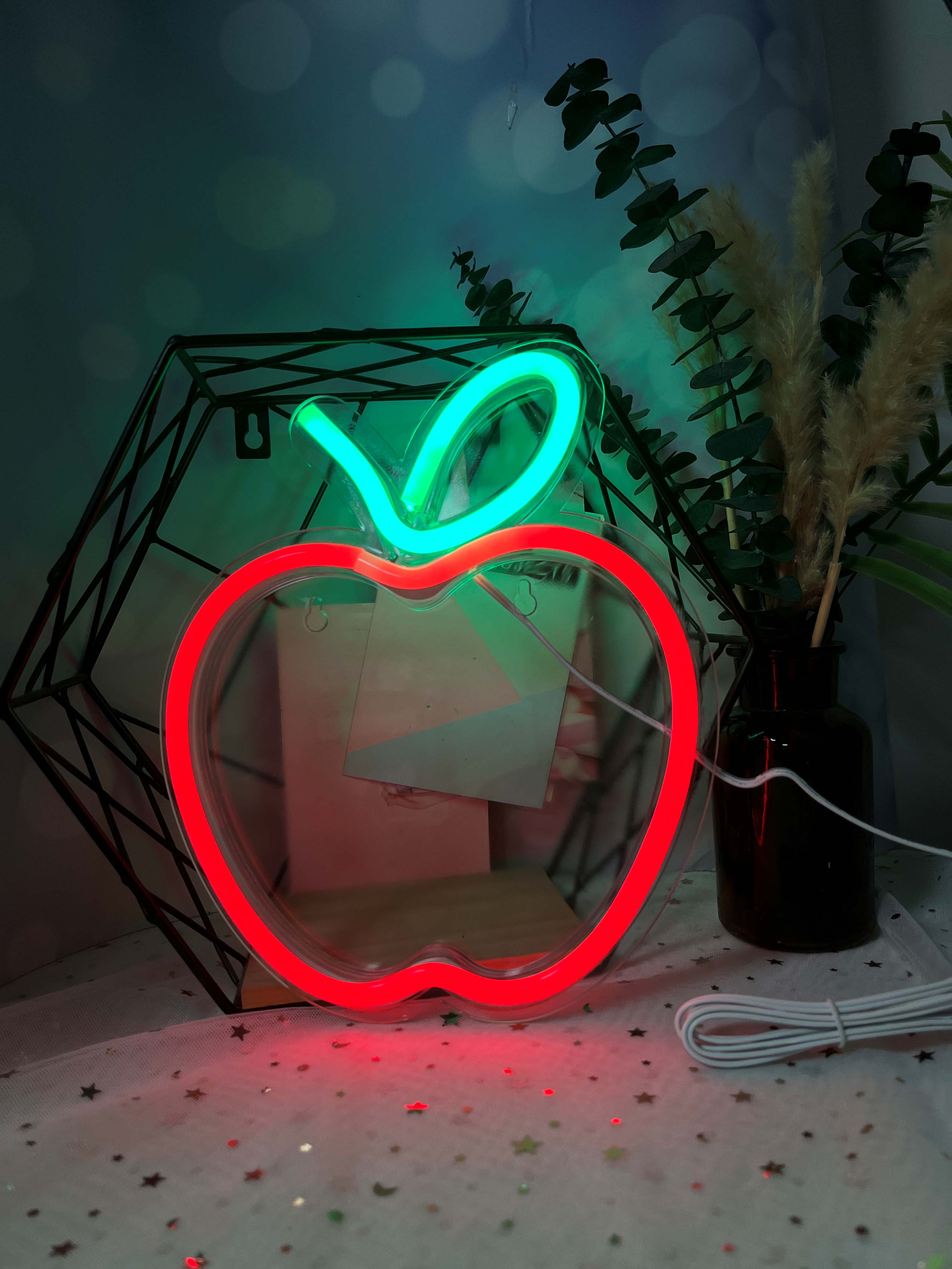 Apple/21.5*25.5*1.6cm