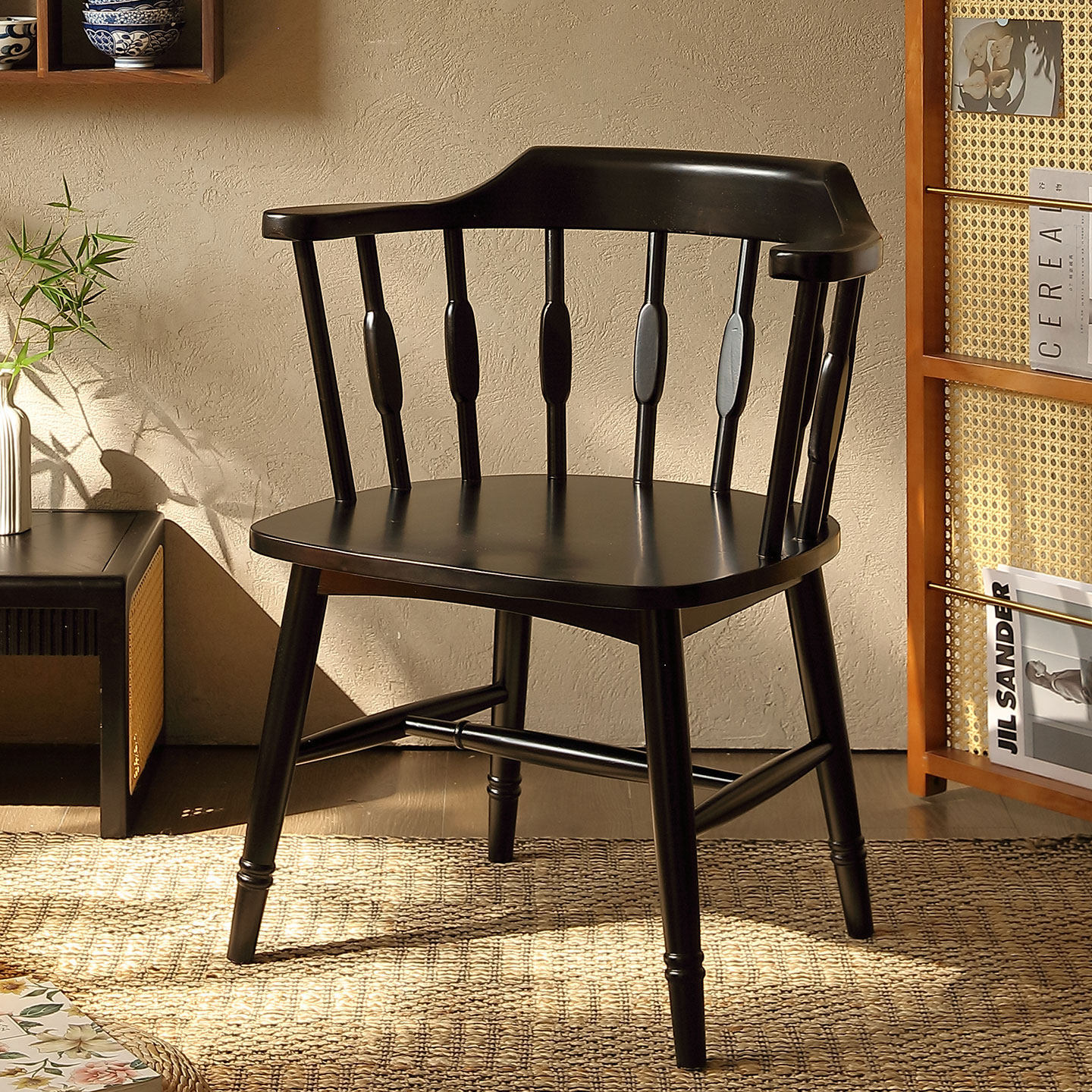 Retro Black - Solid Wood