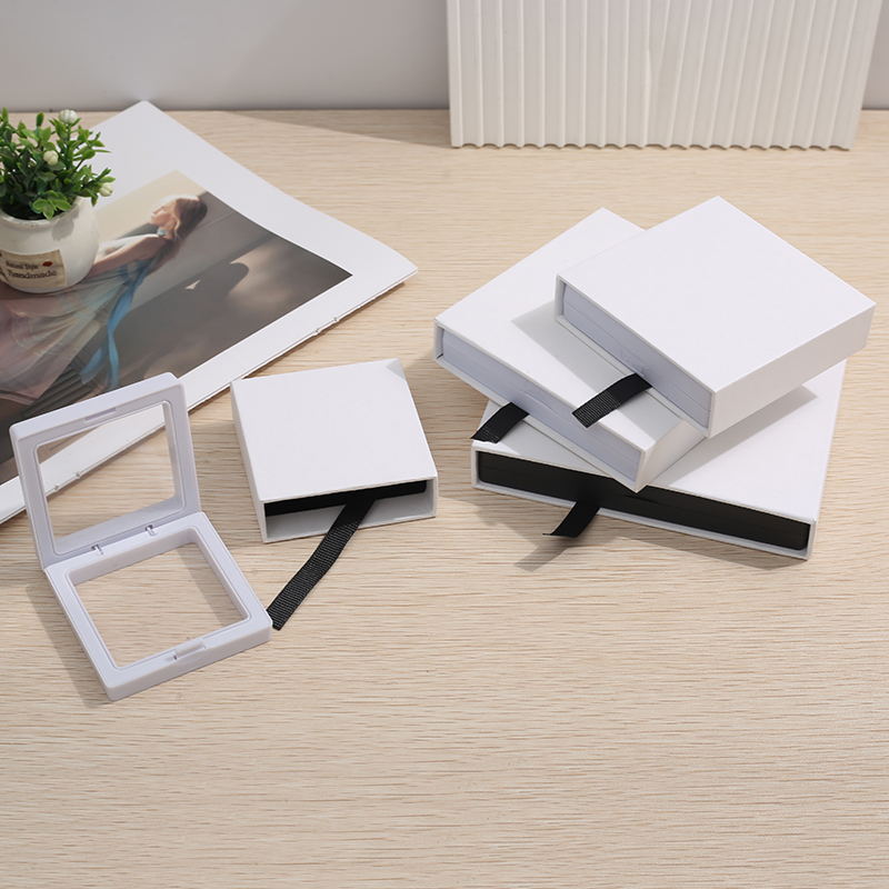 Ensemble blanc