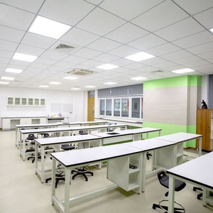 Banco da lavoro da laboratorio per mobili da laboratorio per computer esagonale scolastico - Product Image 3