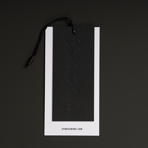 Tùy Chỉnh Sang Trọng Đu Giấy Treo <span class=keywords><strong>Tag</strong></span> Thân Thiện Với Môi Treo Nhãn Debossed Logo Chết Cắt Dập Nóng Kỹ Thuật Cho Hàng May Mặc - Product Image 2