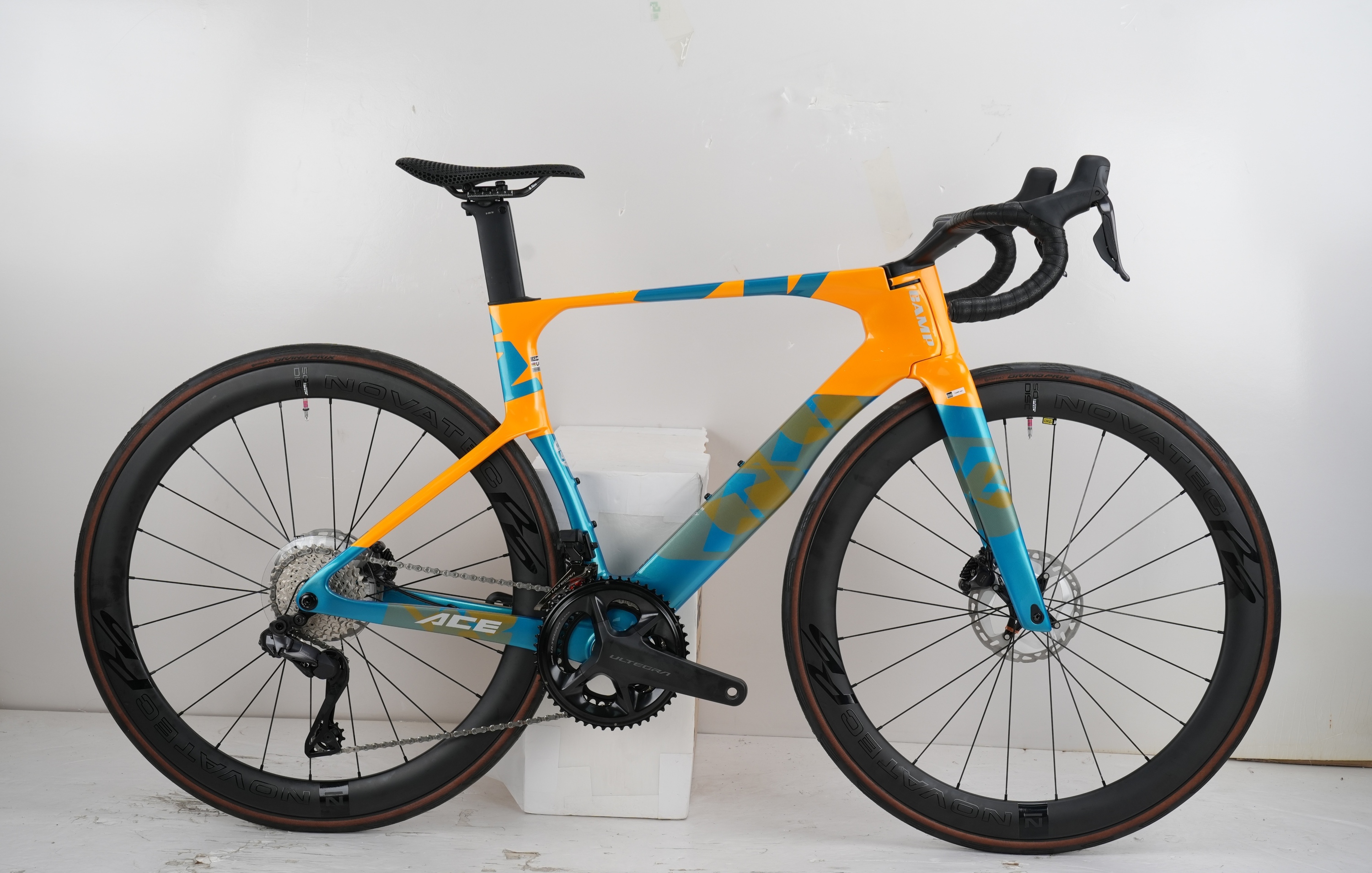 Azul/Amarillo