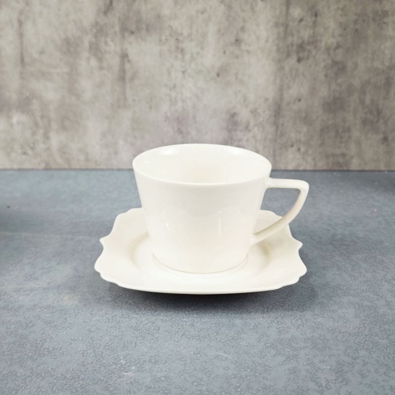 New Bone China Square Shape 30pcs Tableware Set Pure White New Model Dinner Plate Bowl Cup And Saucer 5