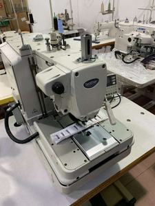 Used Brother <strong>RH</strong>-9820 Buttonholing Machine <strong>Industrial</strong> Sewing Machine with Upper Trimmer - Product Image 2