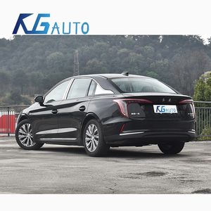 Hongqi รถขนาดกลางรถยนต์ E-QM5 2024 2025 5ที่นั่ง136HP FWD 450กม. รถ Hongqi - Product Image 4