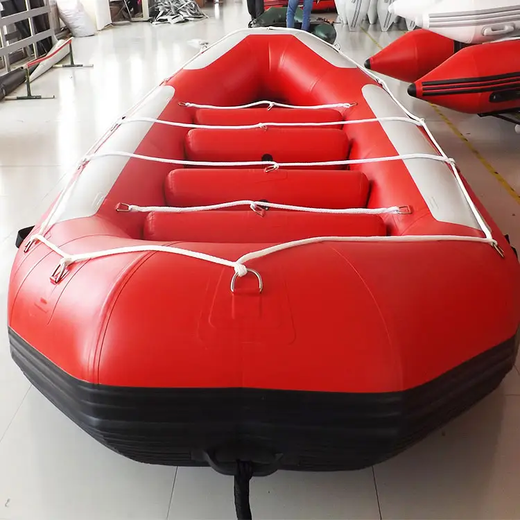 Коммерческие надувные резиновые лодки высокого качества и индивидуального размера, и плоты используются для рыбалки или дрифтинга