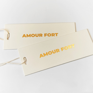 Etiquetas colgantes de papel rectangulares de lujo personalizadas de alta calidad impresas en ambos lados para zapatos y bolsos etiquetas colgantes para prendas con cuerda - Product Image 6