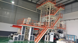 <strong>7</strong>-<strong>Layer</strong> Co-Extrusion High Barrier Custom Design Plastic Machinery Extruder <strong>Pe</strong> Blown Film Machine