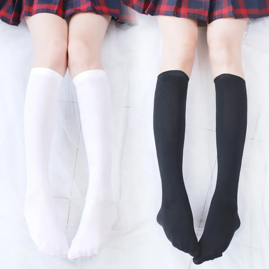 Toptan düz beyaz uzun tüp diz çorap kızlar kadın uyluk yüksek üniforma çorap okul için