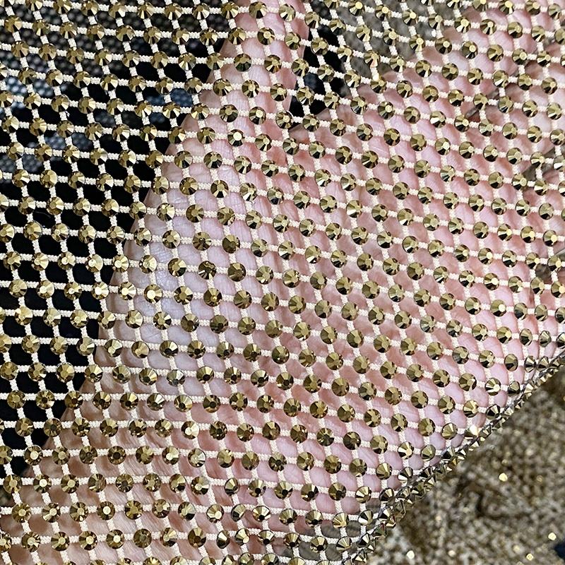 SS16 Aurum ด้วยตาข่ายเปลือย