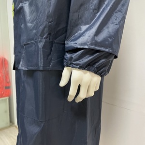 Genel özel Logo yağmurluk panço kullanımlık Polyester PVC su geçirmez uzun yağmurluk kapak