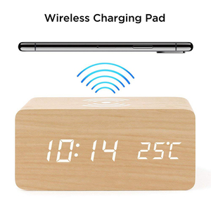Digitaler Wecker aus Holz, Multifunktions-LED-Wecker aus Holz mit USB-Netzteil Sprach steuerung Timer-Thermometer - Product Image 4