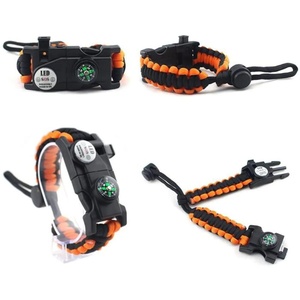 Outdoor Herren 6 in 1 Multifunktion ales Tactical Survival Paracord Armband mit Kompass Flink Fire Starter und Pfeife - Product Image 2