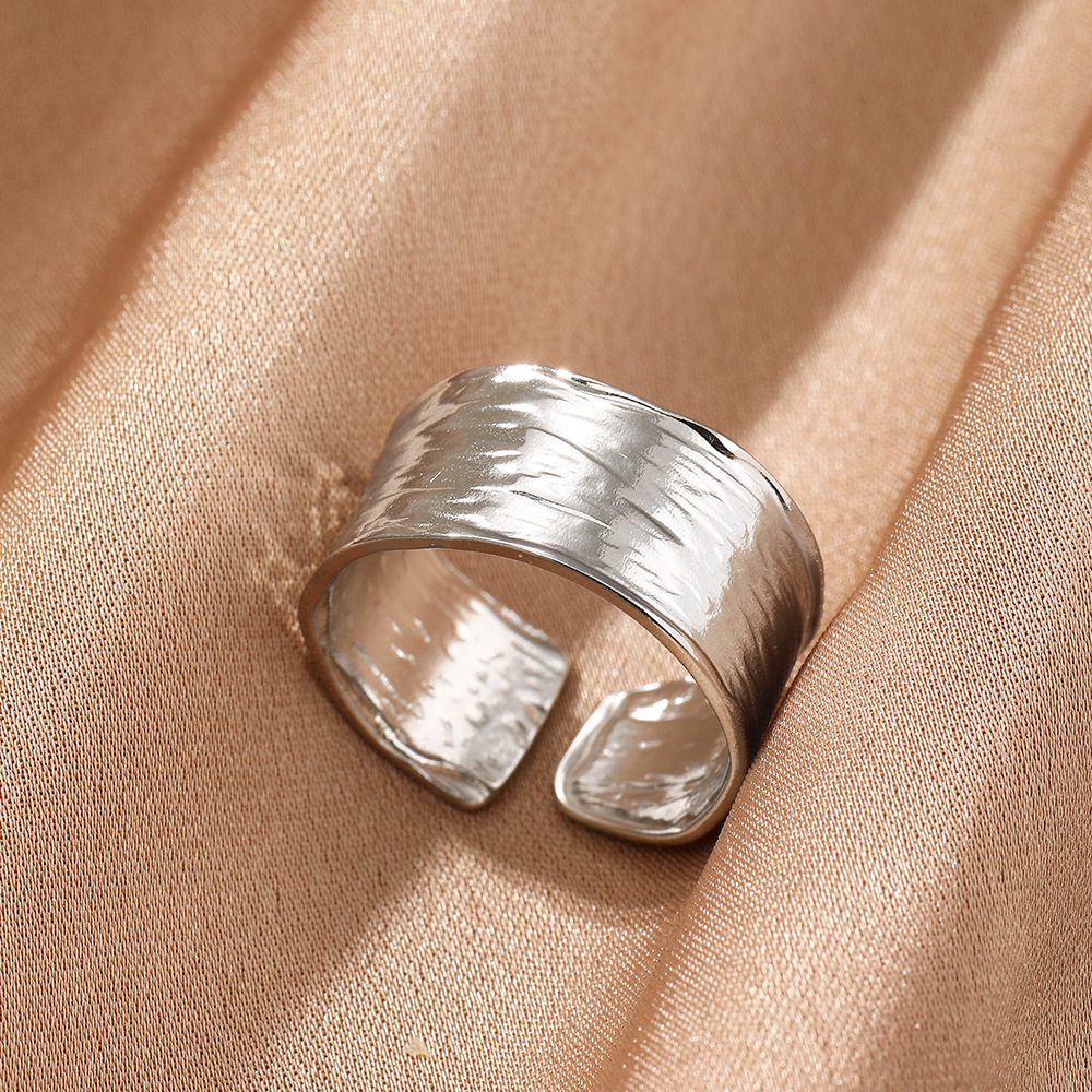 N6764 plata