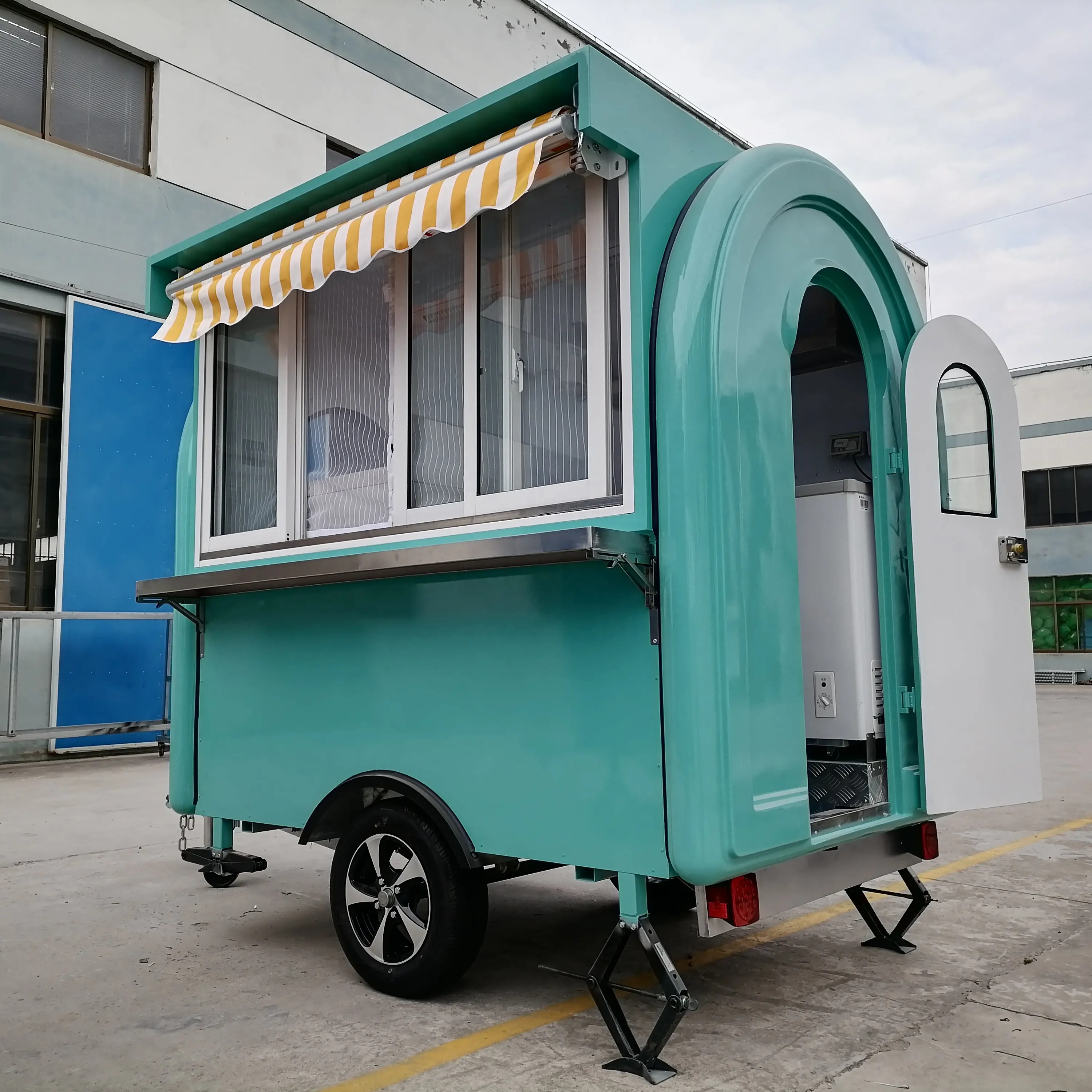 Hot Selling Street Selling Coffee Van Catering Cart Burgers Fries Ice Cream Bus Mobile Food Truck Cart