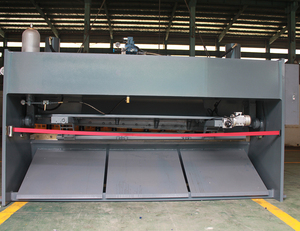 Control de posicionamiento multifunción de la máquina de corte de chapa de calibre trasero Máquina de cizalla de chapa de plata - Product Image 2