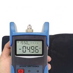 APT工厂价格手持式可调高稳定1310/1550/1625纳米功率计光纤多模光源850 1300