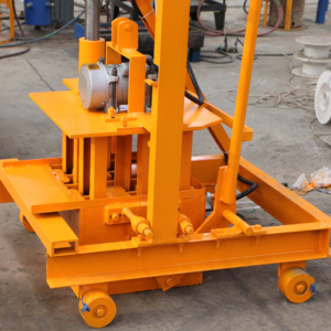 Máquina de fabricación de bloques huecos de hormigón manual fácil de operar a la hora de usar - Product Image 6
