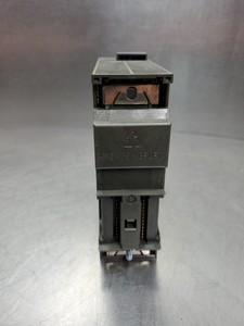 Neue und originale SPS 6 ES73221BH010AA0 Simatic S7 Ausgangsmodul 24VDC 3 B45 SPS-Programmier steuerung - Product Image 3