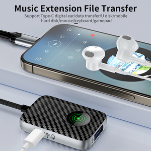 带c型耳机插孔的USB 3.0或c型OTG适配器照明，同时支持iPhone 7 8X11 12 Pro Max的快速充电 - Product Image 4