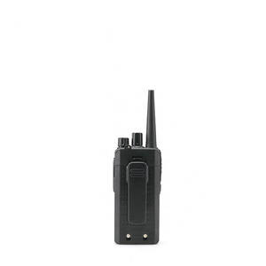 Walkie talkie portatile con radio a doppia banda radioamatore Baofeng BF-C2 radio uhf lungo 2W a portata di carica rapida walkie talkie