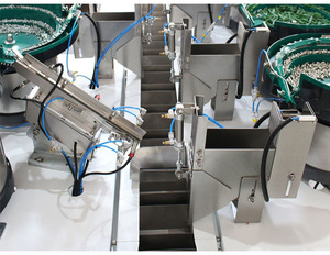 Empaquetadora automática de conteo de hardware de tornillo multifunción - Product Image 5