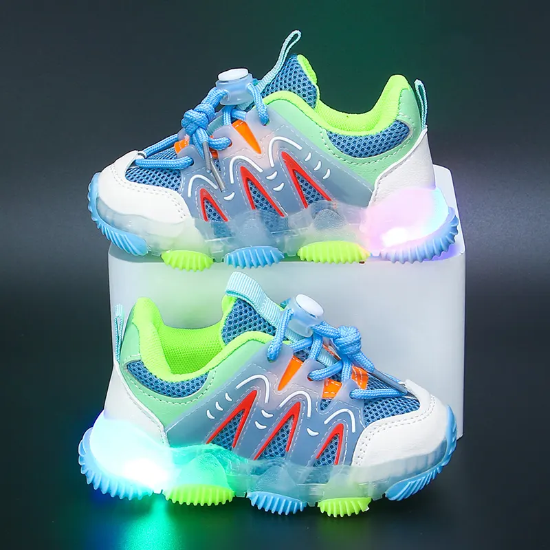 Scarpe da ginnastica Casual per bambini scarpe sportive leggere Unisex scarpe lampeggianti a Led per bambini e bambine