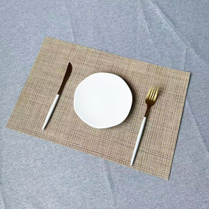 厨房耐用餐垫聚氯乙烯编织乙烯基桌垫可洗防滑耐热餐桌垫长方形 - Product Image 3